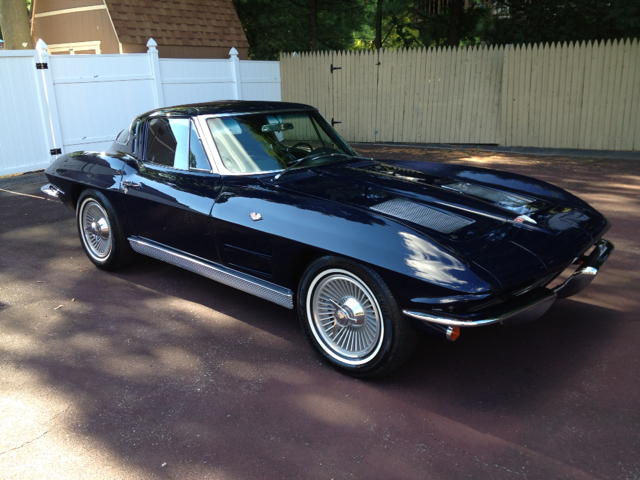 1963 Chevrolet Corvette Loaded, Clean AS NEW, SAVE Thousand