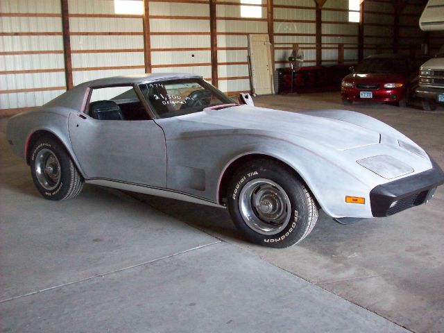 1974 Chevrolet Corvette QUAD CAB Sport 1500 Down