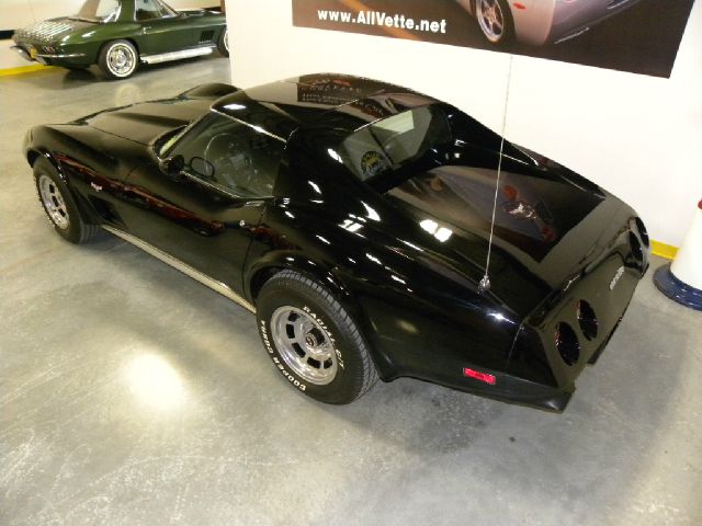 1977 Chevrolet Corvette LX Auto 4WD