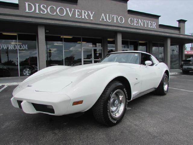 1977 Chevrolet Corvette 2WD Premium Special Edition