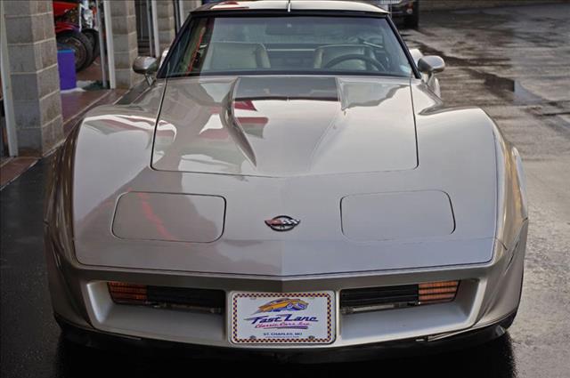 1982 Chevrolet Corvette 2dr Cpe AT Leather Hatchback