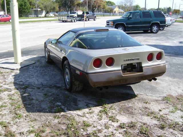 1986 Chevrolet Corvette Base