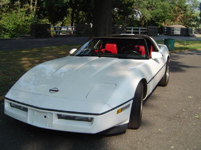 1986 Chevrolet Corvette Eddie Bauer 6.0L