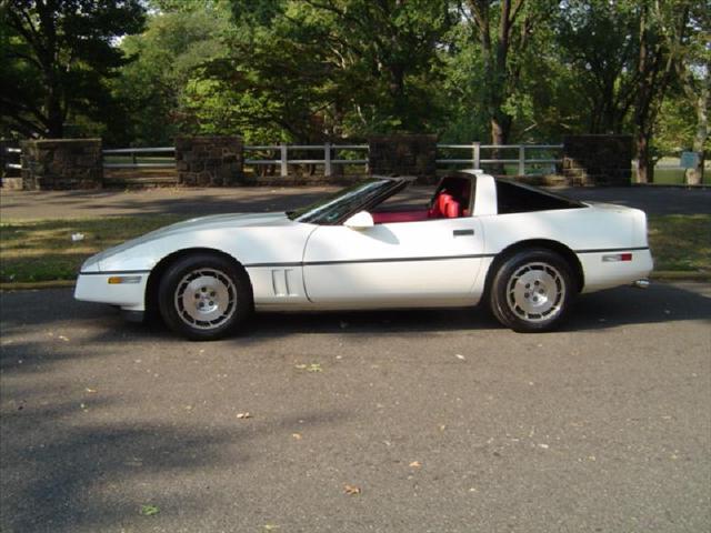 1986 Chevrolet Corvette Eddie Bauer 6.0L