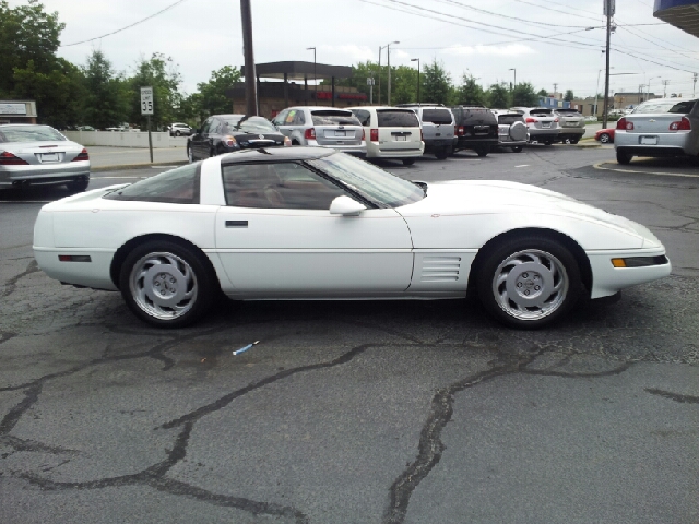 1992 Chevrolet Corvette 4WD Crew Cab 153.