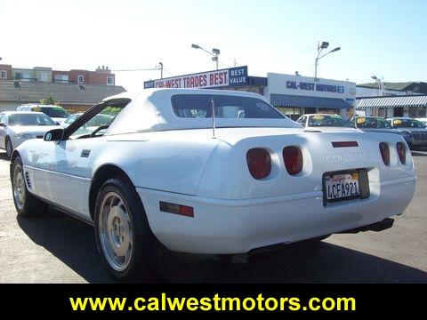 1996 Chevrolet Corvette 4dr Sdn I4 Auto EX Sedan