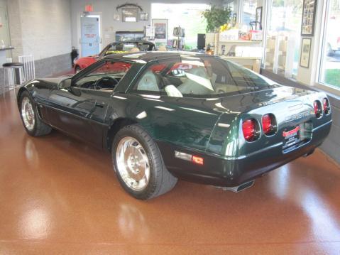 1996 Chevrolet Corvette 4dr Sdn I4 CVT 2.5 Sedan