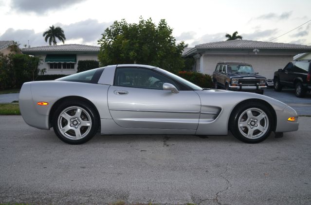 1998 Chevrolet Corvette 4WD SLE 5.3L