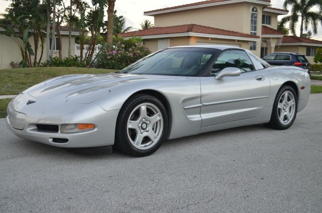 1998 Chevrolet Corvette 4WD SLE 5.3L