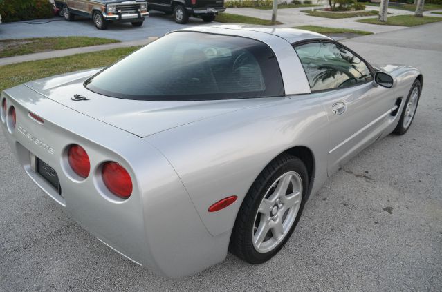 1998 Chevrolet Corvette 4WD SLE 5.3L