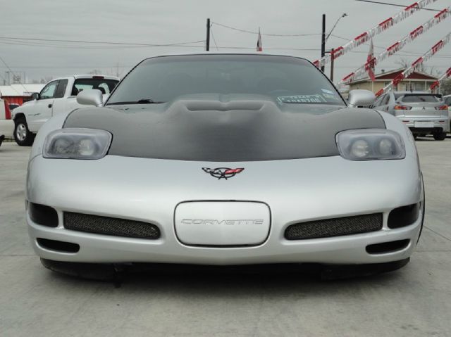 2001 Chevrolet Corvette R/T Sport Utility 4D