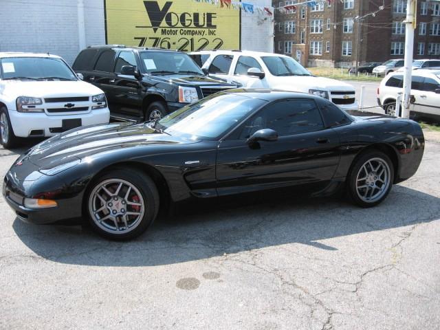 2001 Chevrolet Corvette Sport R/T Club Cab