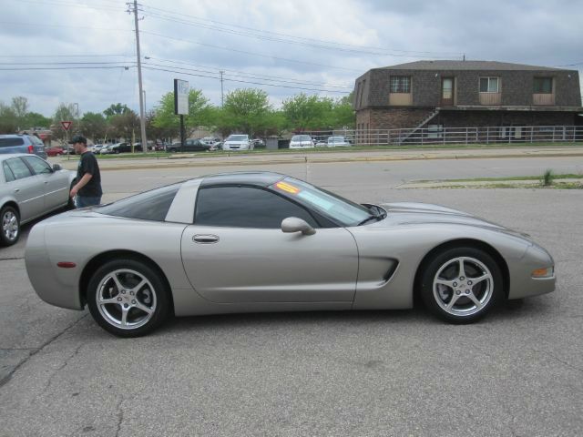 2001 Chevrolet Corvette GT Premium