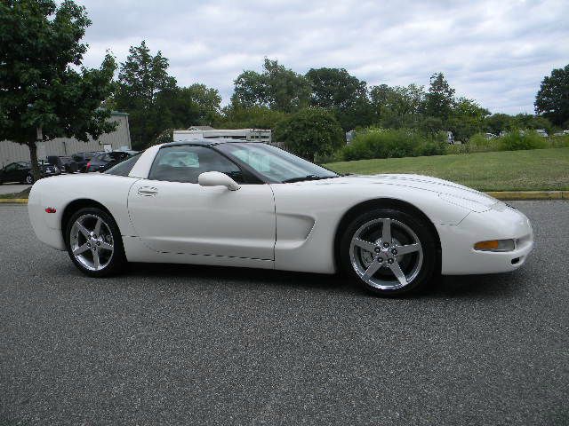 2002 Chevrolet Corvette GT Premium