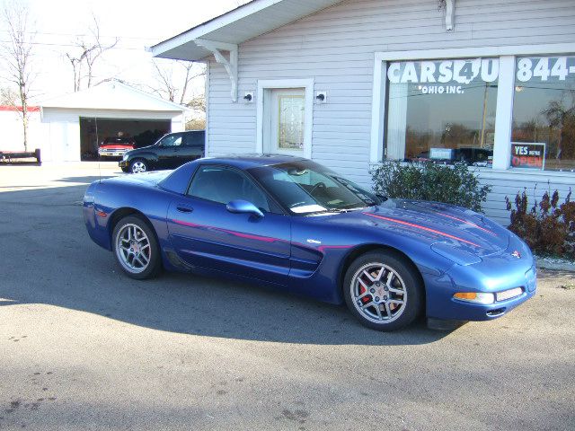 2002 Chevrolet Corvette R/T Sport Utility 4D