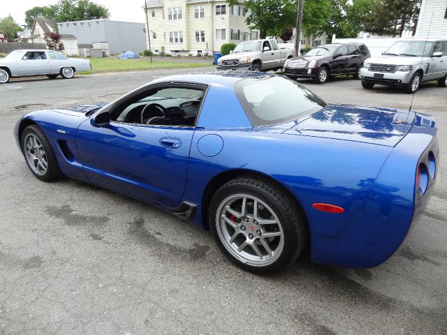 2002 Chevrolet Corvette R/T Sport Utility 4D