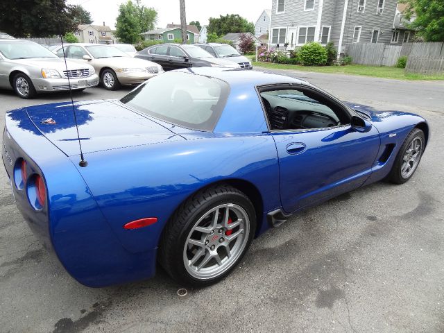 2002 Chevrolet Corvette R/T Sport Utility 4D