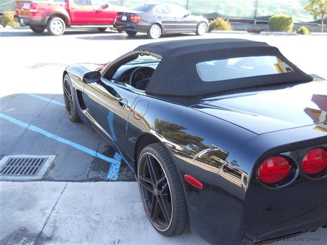 2002 Chevrolet Corvette Hatchback Coupe 2D