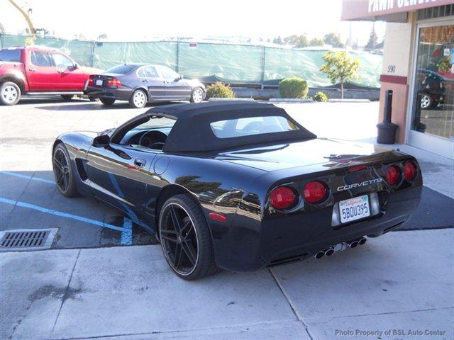 2002 Chevrolet Corvette Hatchback Coupe 2D