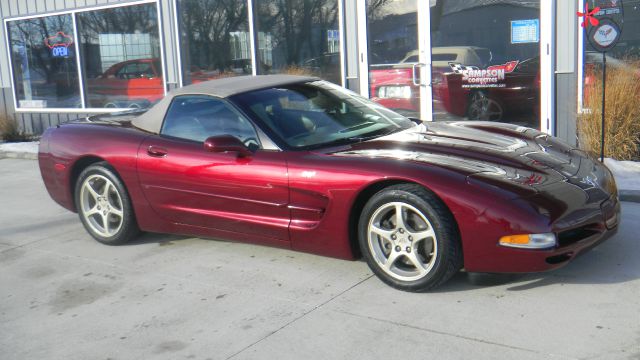 2003 Chevrolet Corvette LTZ 4WD W/sunroof