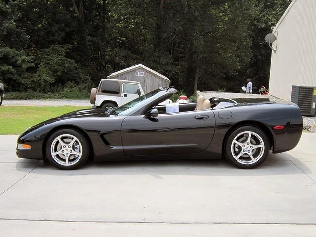 2003 Chevrolet Corvette Unknown