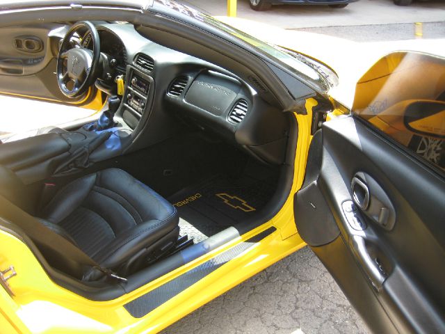 2003 Chevrolet Corvette GT Premium