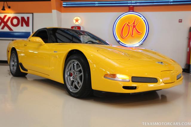 2003 Chevrolet Corvette R/T Sport Utility 4D