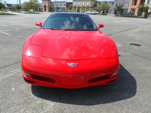 2003 Chevrolet Corvette LTZ 4WD W/sunroof