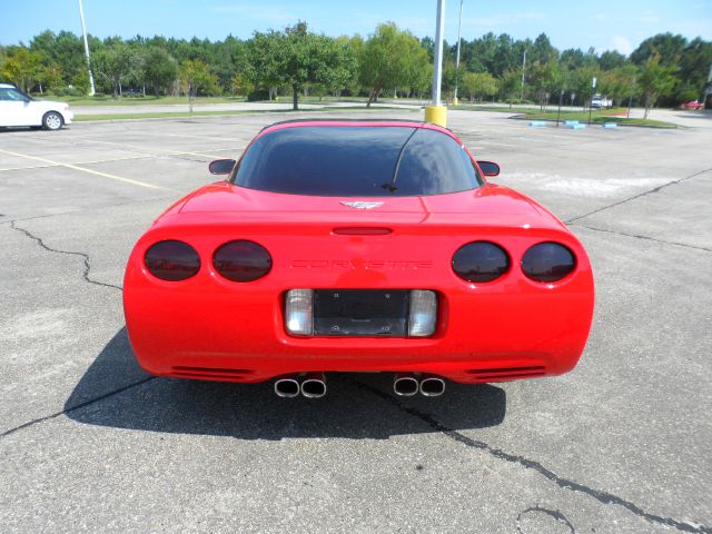 2003 Chevrolet Corvette LTZ 4WD W/sunroof