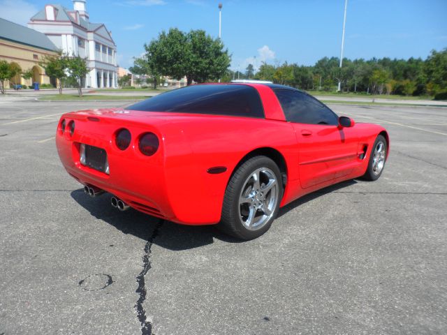 2003 Chevrolet Corvette LTZ 4WD W/sunroof