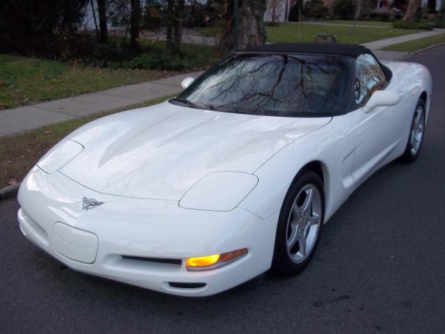 2003 Chevrolet Corvette Hatchback Coupe 2D