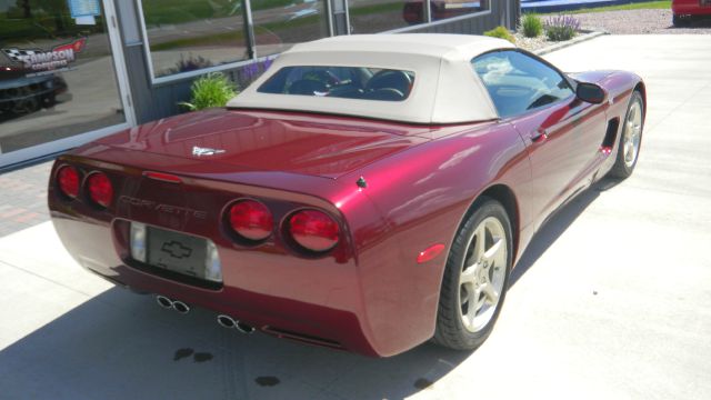 2003 Chevrolet Corvette LTZ 4WD W/sunroof