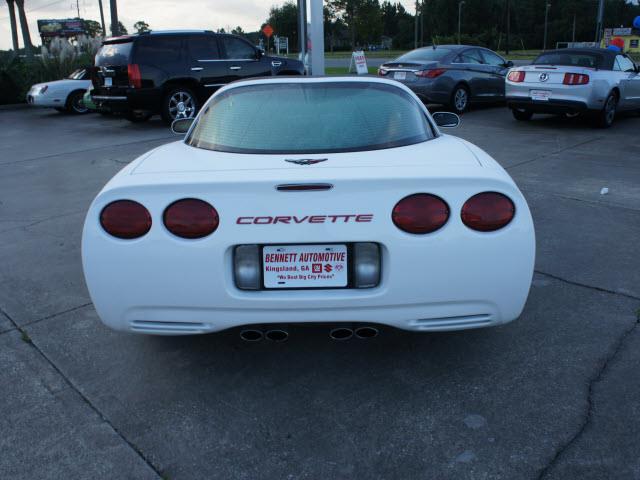 2004 Chevrolet Corvette Unknown