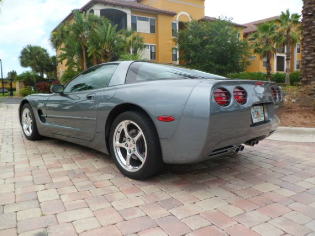 2004 Chevrolet Corvette GT Premium