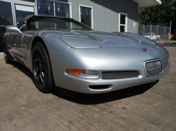 2004 Chevrolet Corvette R/T Sport Utility 4D