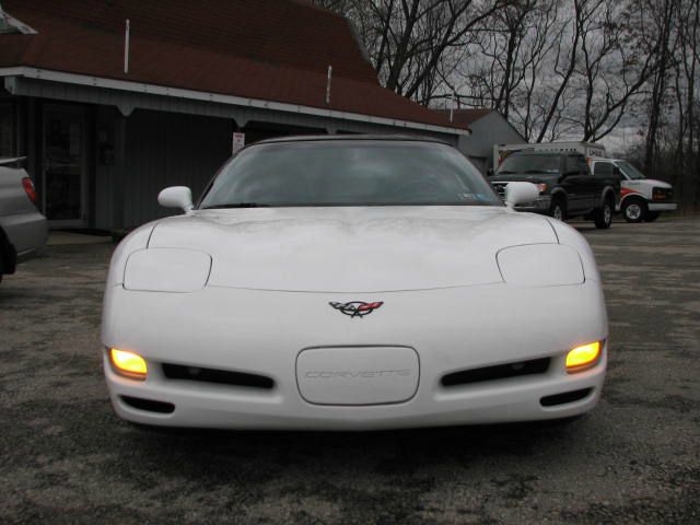 2004 Chevrolet Corvette GT Premium