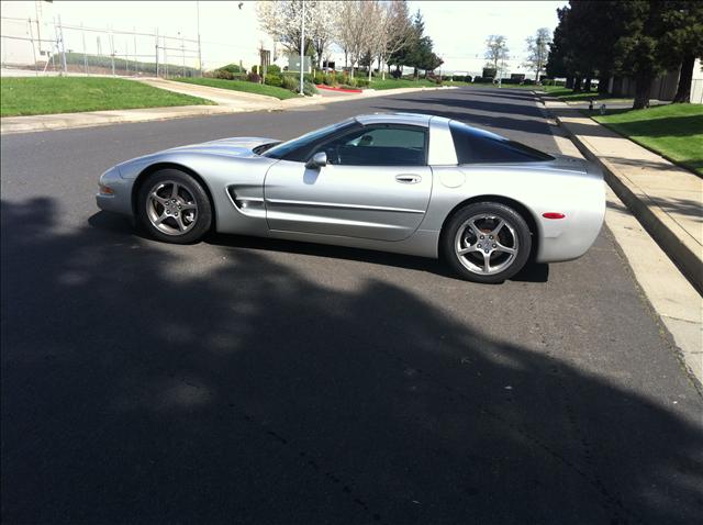 2004 Chevrolet Corvette Unknown