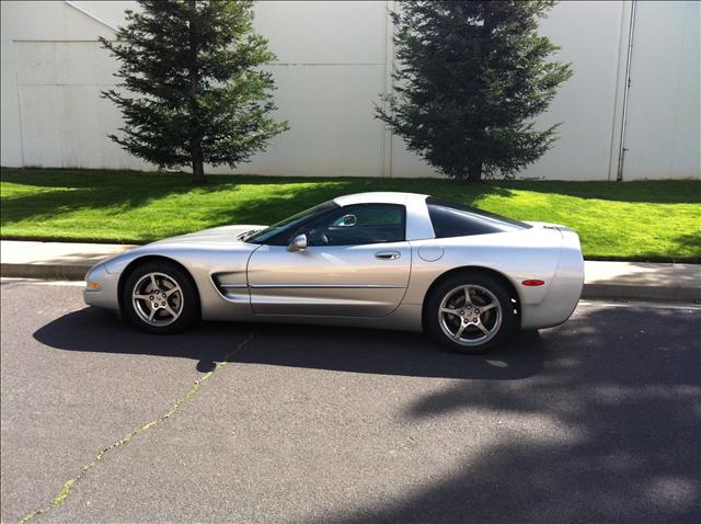 2004 Chevrolet Corvette Unknown