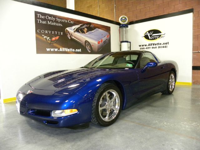 2004 Chevrolet Corvette 4x4 Leather