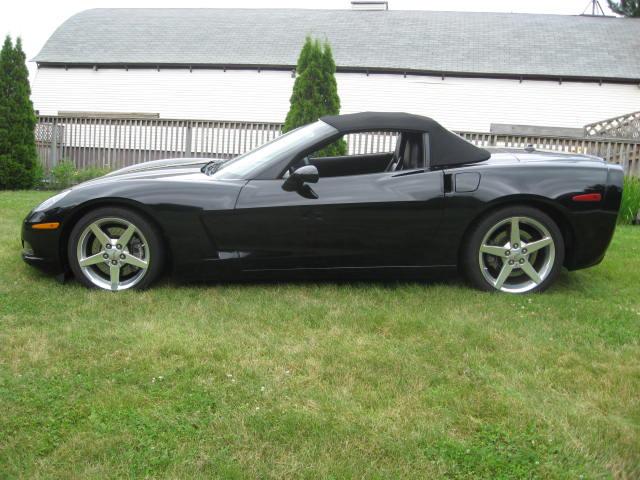 2005 Chevrolet Corvette LT Sport Utility 4 D