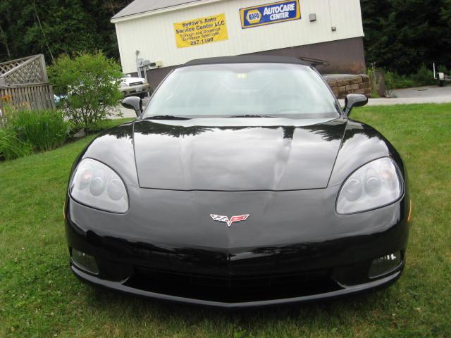 2005 Chevrolet Corvette LT Sport Utility 4 D