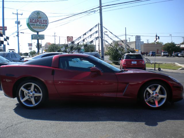 2005 Chevrolet Corvette GT Premium