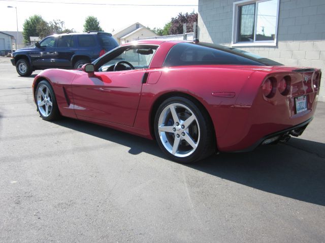 2005 Chevrolet Corvette GT Premium