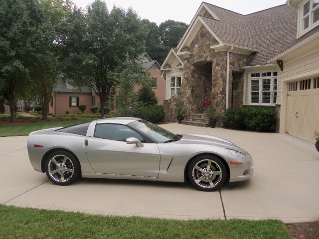 2005 Chevrolet Corvette GT Premium