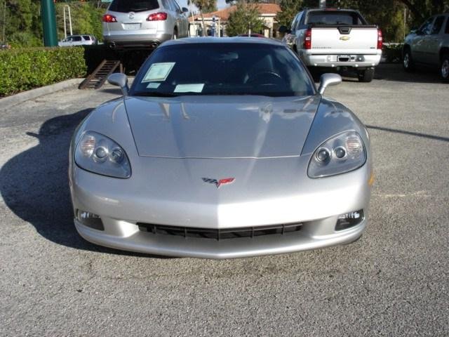 2005 Chevrolet Corvette Base