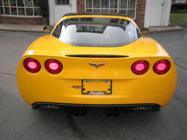 2005 Chevrolet Corvette K1500 HD Crew Cab LT3