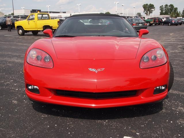 2006 Chevrolet Corvette Base