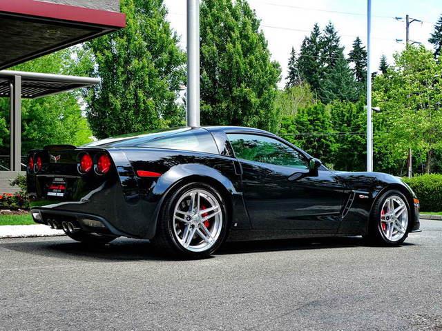 2006 Chevrolet Corvette R/T Sport Utility 4D