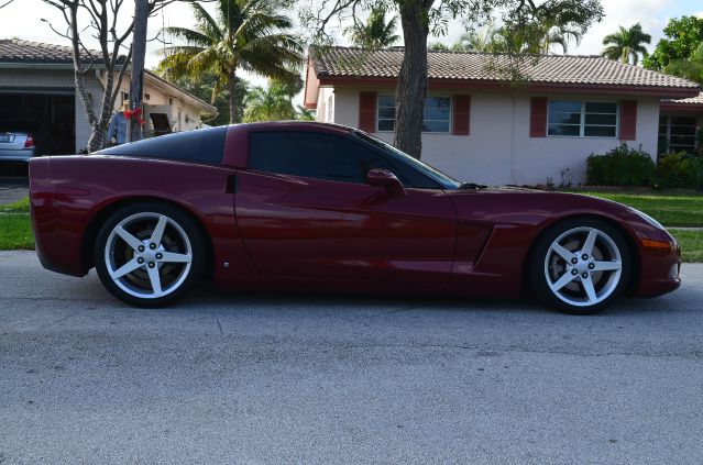 2007 Chevrolet Corvette Touring/awd/lmtd