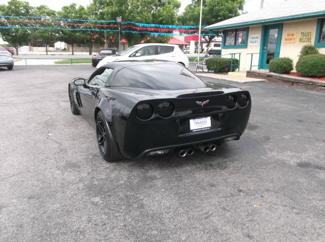 2008 Chevrolet Corvette 2010 Volkswagen SE